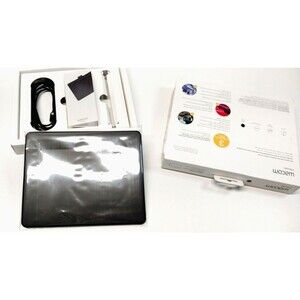 Wacom Intuos CTL-4100 Small Drawing Tablet Black NO PEN Unit Power Cord Manual